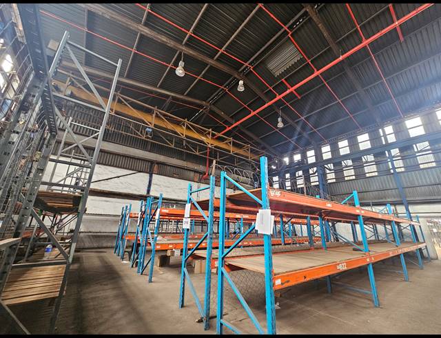 14,150M² WAREHOUSE TO LET IN TUNNEY
